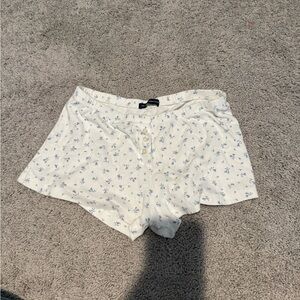 Brandy Melville White and Blue Floral Pajama Shorts